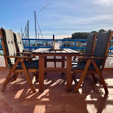 In The Port Of Fuentes Апартаменты